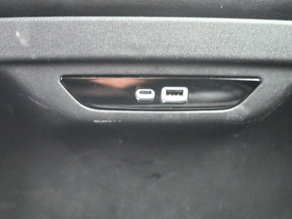2025 Chrysler Pacifica Limited FWD