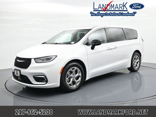 2024 Chrysler Pacifica Limited FWD