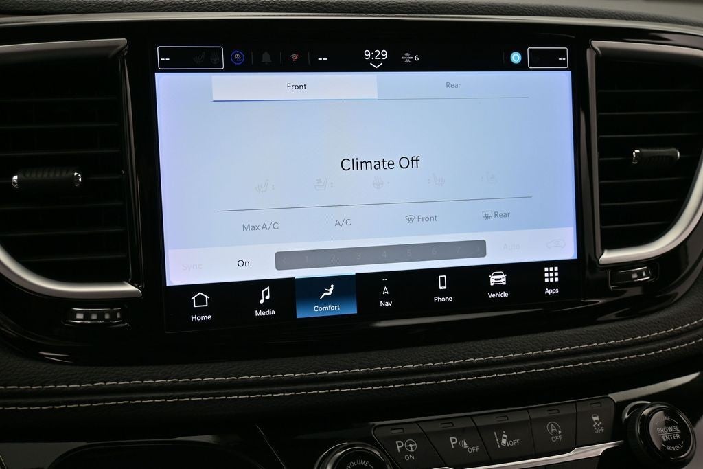 2024 Chrysler Pacifica Limited FWD
