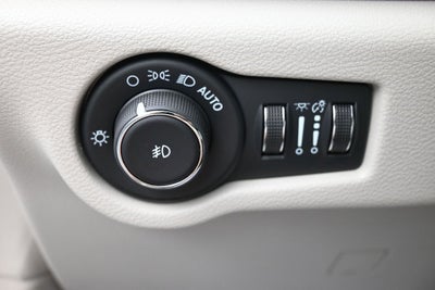 2024 Chrysler Pacifica Limited FWD