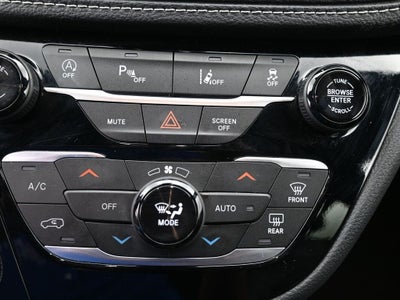 2025 Chrysler Pacifica Limited FWD