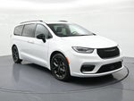 2025 Chrysler Pacifica Limited FWD