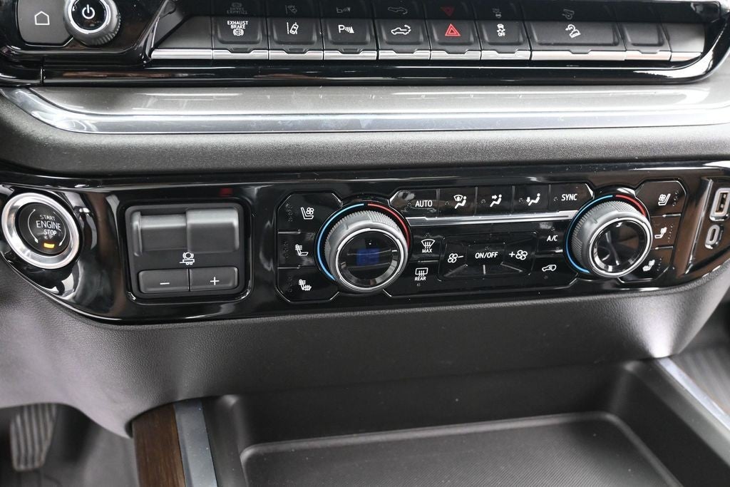 2024 Chevrolet Silverado 3500HD 4WD Crew Cab 159" High Country