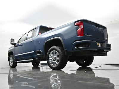 2024 Chevrolet Silverado 3500HD 4WD Crew Cab 159" High Country