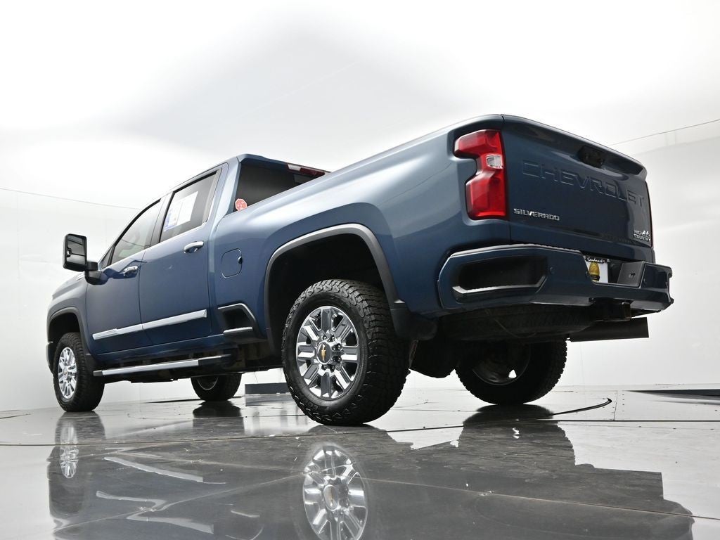 2024 Chevrolet Silverado 3500HD 4WD Crew Cab 159" High Country