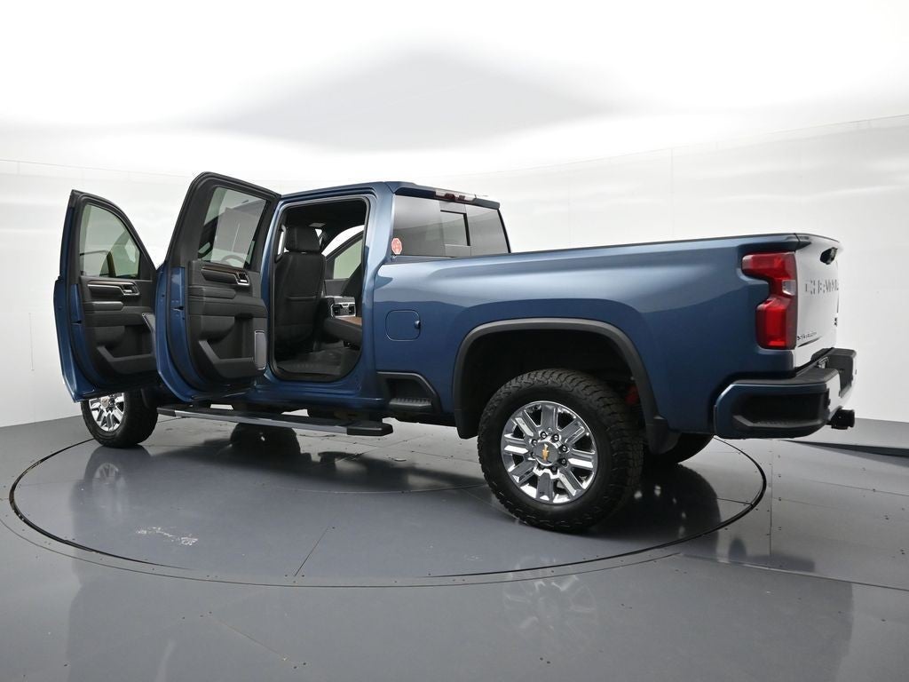 2024 Chevrolet Silverado 3500HD 4WD Crew Cab 159" High Country