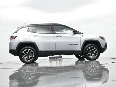 2025 Jeep Compass Trailhawk 4x4