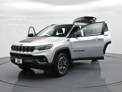 2025 Jeep Compass Trailhawk 4x4