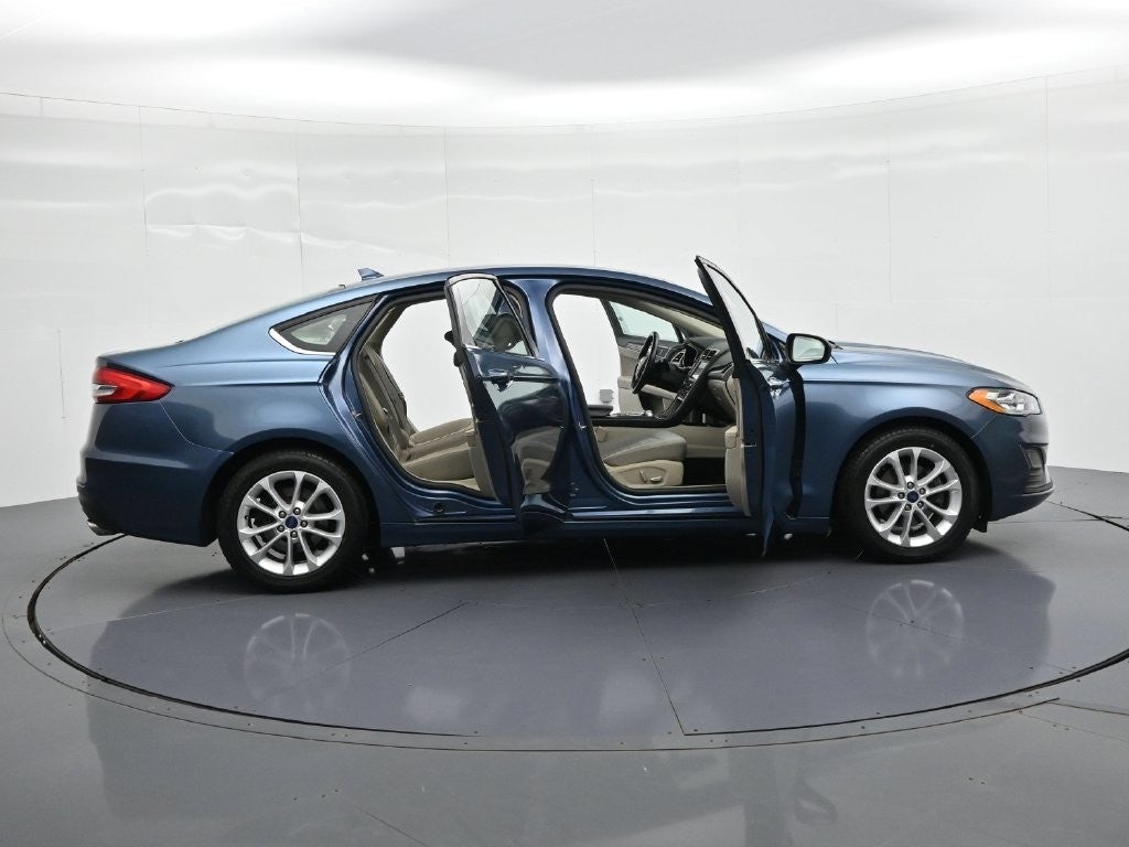 2019 Ford Fusion SE FWD