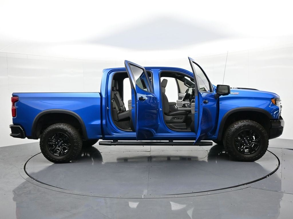 2022 Chevrolet Silverado 1500 4WD Crew Cab 147" ZR2