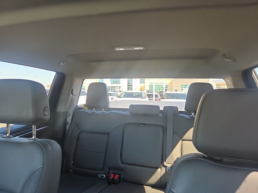 2025 GMC Sierra 1500 4WD Crew Cab 147" SLT