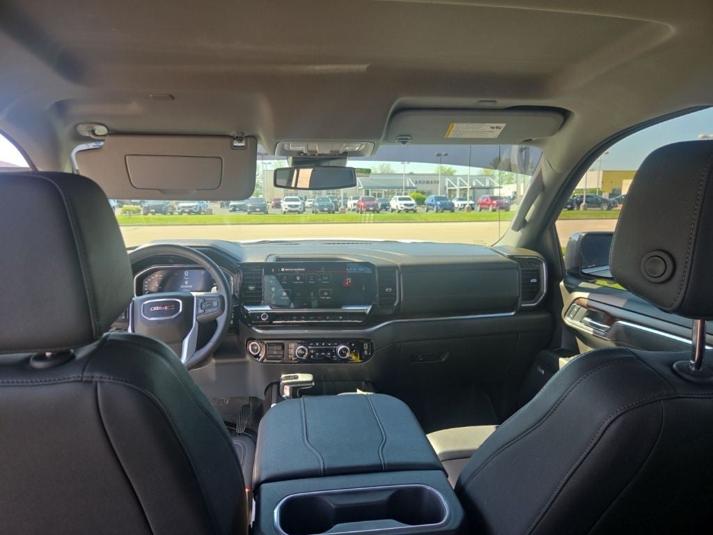 2025 GMC Sierra 1500 4WD Crew Cab 147" SLT