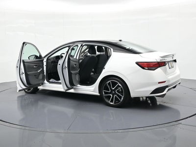 2025 Nissan Sentra SR CVT