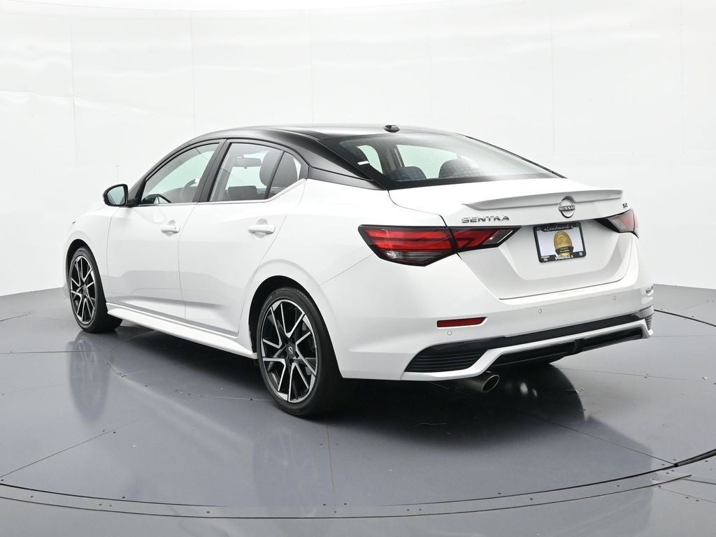 2025 Nissan Sentra SR CVT