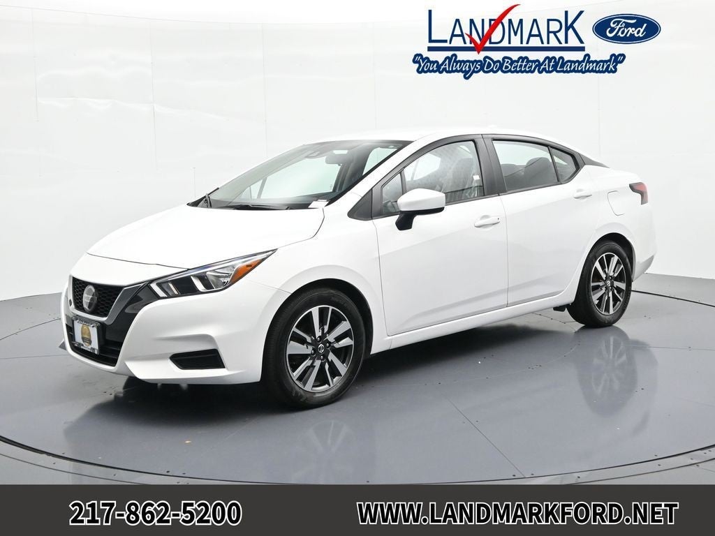 2022 Nissan Versa SV CVT