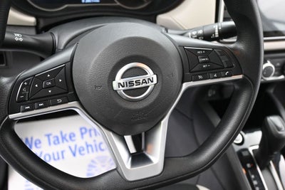 2022 Nissan Versa SV CVT