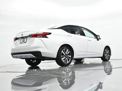 2022 Nissan Versa SV CVT