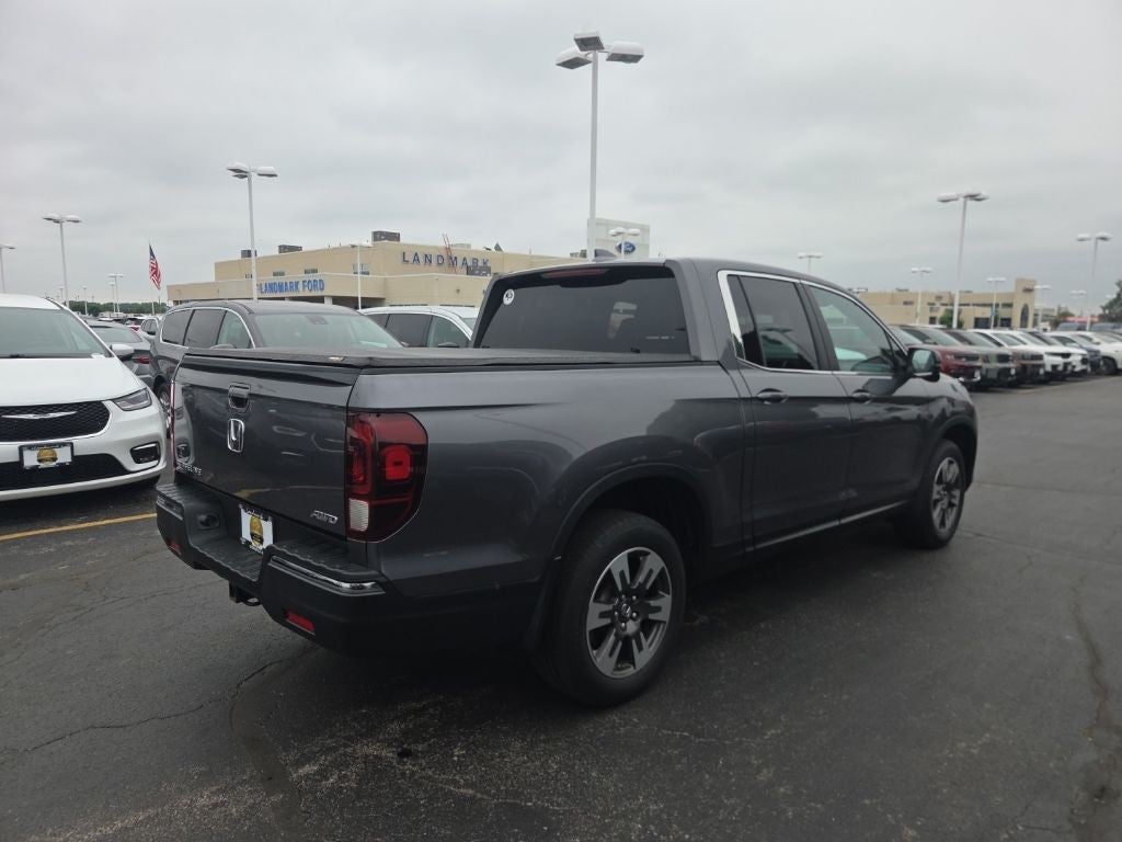 2017 Honda Ridgeline RTL-T 4x4 Crew Cab 5.3' Bed