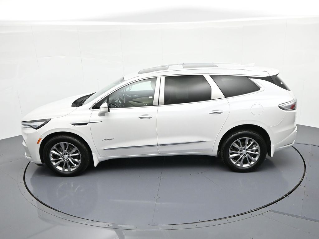 2022 Buick Enclave AWD 4dr Avenir