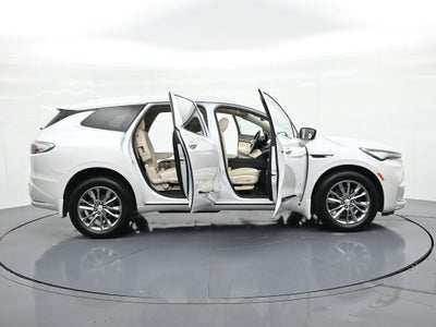 2022 Buick Enclave AWD 4dr Avenir