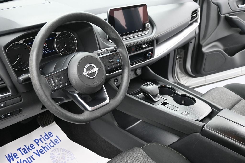 2024 Nissan Rogue FWD SV