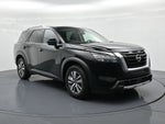 2025 Nissan Pathfinder SL 2WD