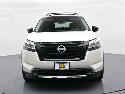 2024 Nissan Pathfinder Platinum 4WD