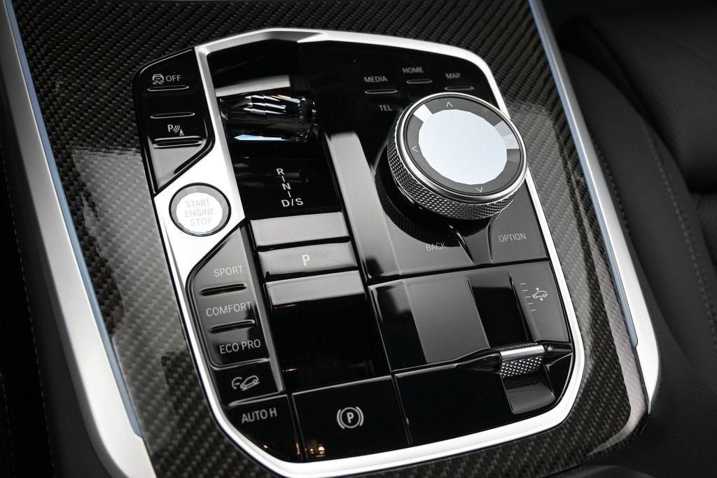 2024 BMW X5 M60i Sports Activity Vehicle