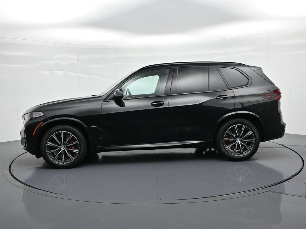 2024 BMW X5 M60i Sports Activity Vehicle