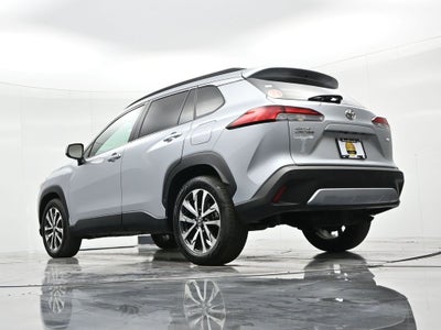 2024 Toyota Corolla Cross XLE 2WD (Natl)