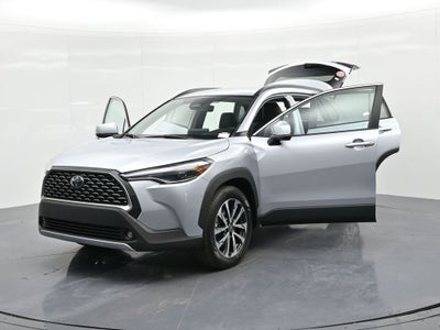 2024 Toyota Corolla Cross XLE 2WD (Natl)
