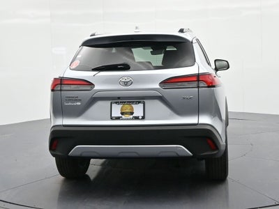 2024 Toyota Corolla Cross XLE 2WD (Natl)