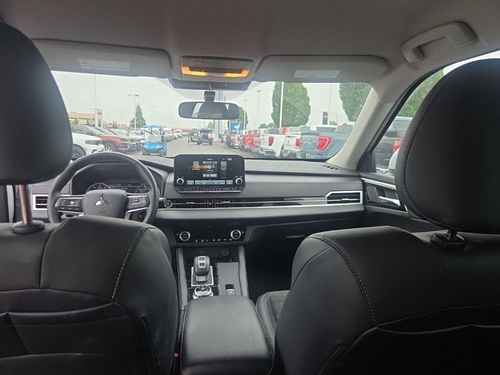 2023 Mitsubishi Outlander SE S-AWC