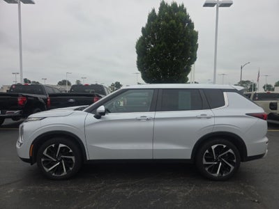 2023 Mitsubishi Outlander SE S-AWC