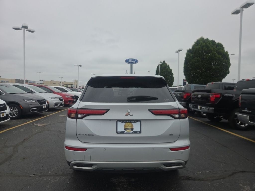 2023 Mitsubishi Outlander SE S-AWC