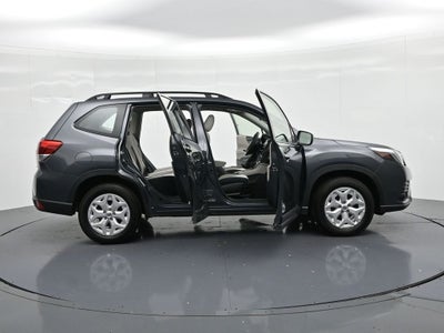2023 Subaru Forester Base