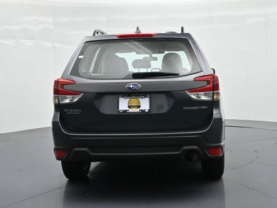 2023 Subaru Forester Base