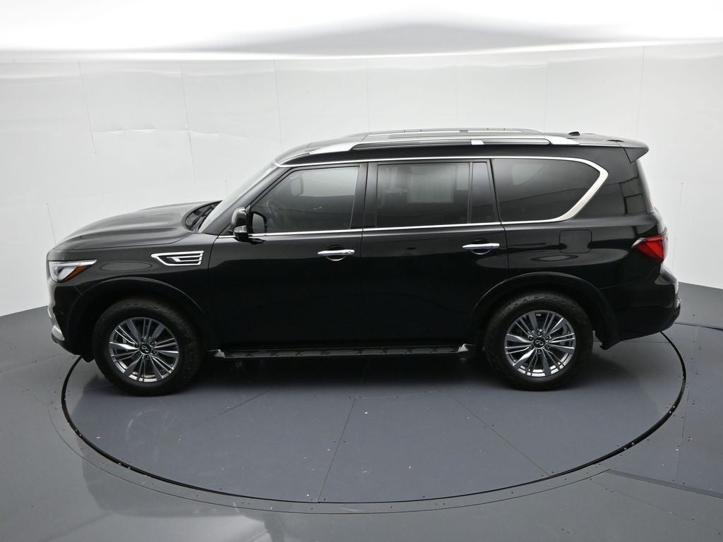 2022 INFINITI QX80 LUXE RWD