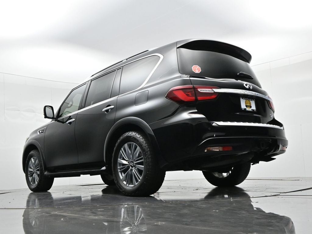 2022 INFINITI QX80 LUXE RWD