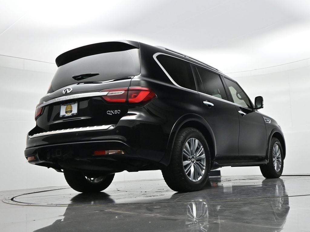 2022 INFINITI QX80 LUXE RWD