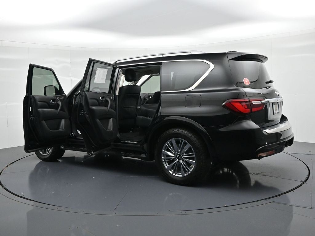 2022 INFINITI QX80 LUXE RWD