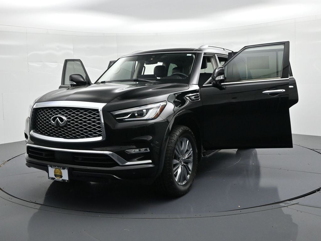 2022 INFINITI QX80 LUXE RWD