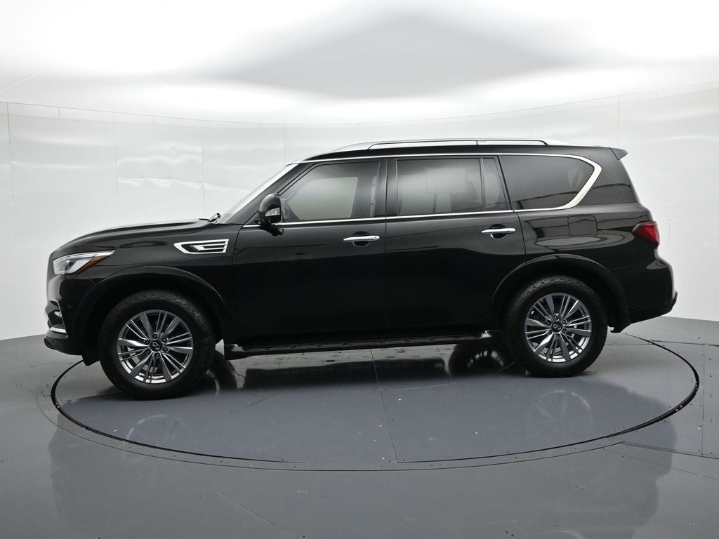 2022 INFINITI QX80 LUXE RWD
