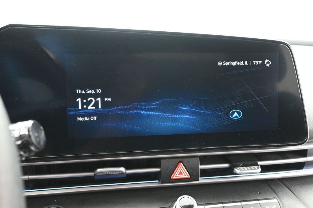 2024 Hyundai Elantra SEL IVT
