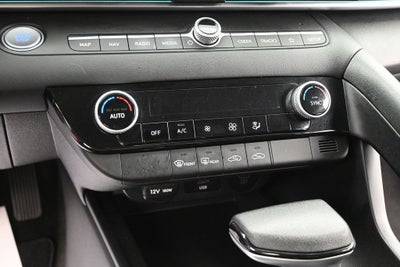 2024 Hyundai Elantra SEL IVT
