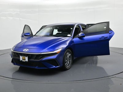 2024 Hyundai Elantra SEL IVT