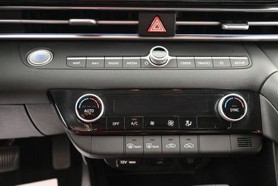 2024 Hyundai Elantra SEL IVT