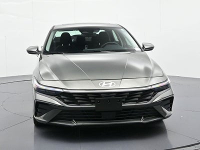 2025 Hyundai Elantra SEL Convenience IVT
