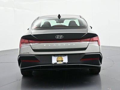 2025 Hyundai Elantra SEL Convenience IVT