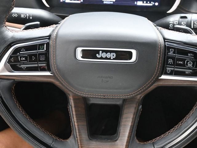 2023 Jeep Grand Cherokee Summit